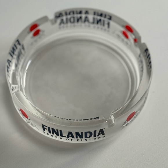 Finlandia Vodka Advertising Vintage Ashtray Frosted Glass - Picture 2 of 8